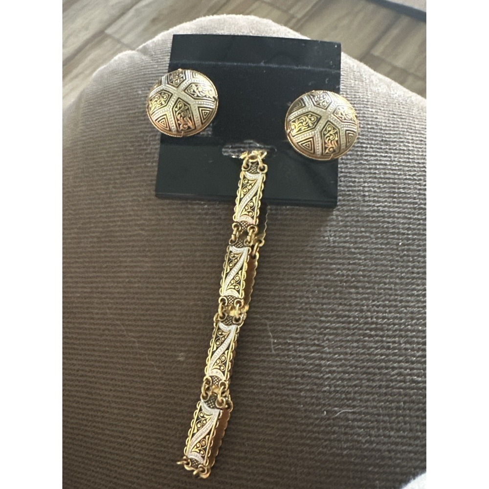 Vintage Spanish Art Deco Damascene Gold Toned Screw-on Earrings/Link Bracelet 8"